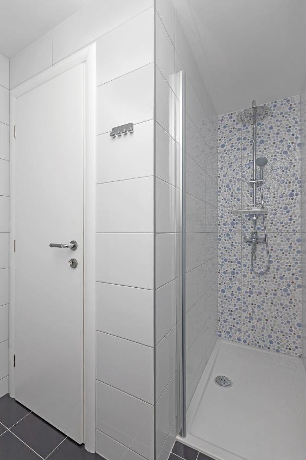 Guesthouse Lara Makarska Esterno foto